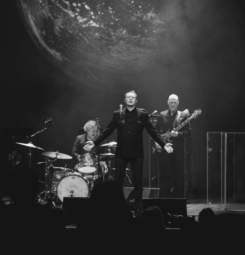 Rädda oss från oss&nbsp;själva